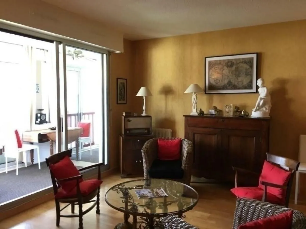 Apartment Appartement Claudenia : Des Vacances Au Calme A 2Km Des Plages Et Du Centre Biarritz